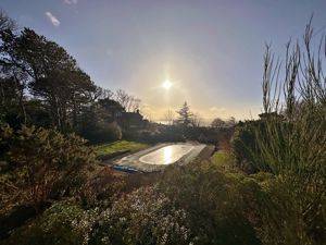 Photo 15- click for photo gallery